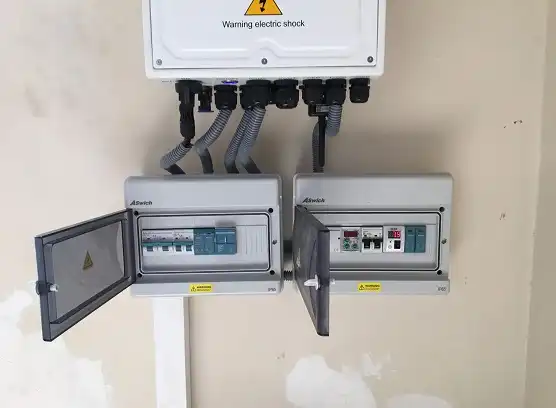 Connect the Combiner Box to Disconnect the Switch and Ac Breaker