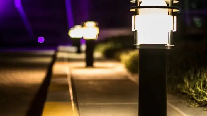 How Do You Use Solar Path Lights