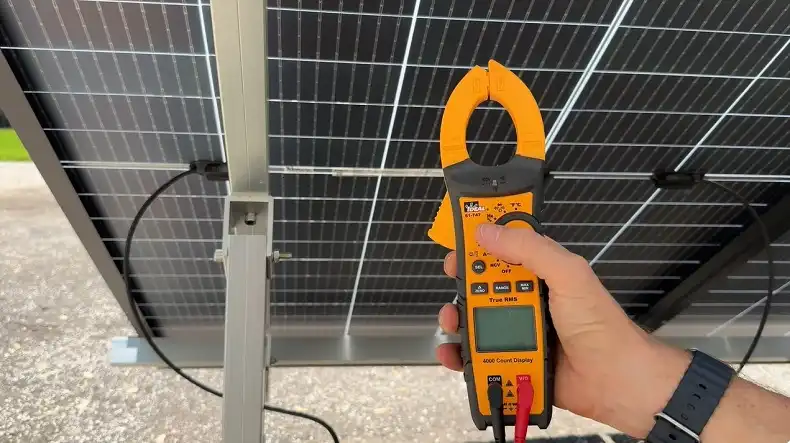 How Do You Calculate Solar Panel Output? 